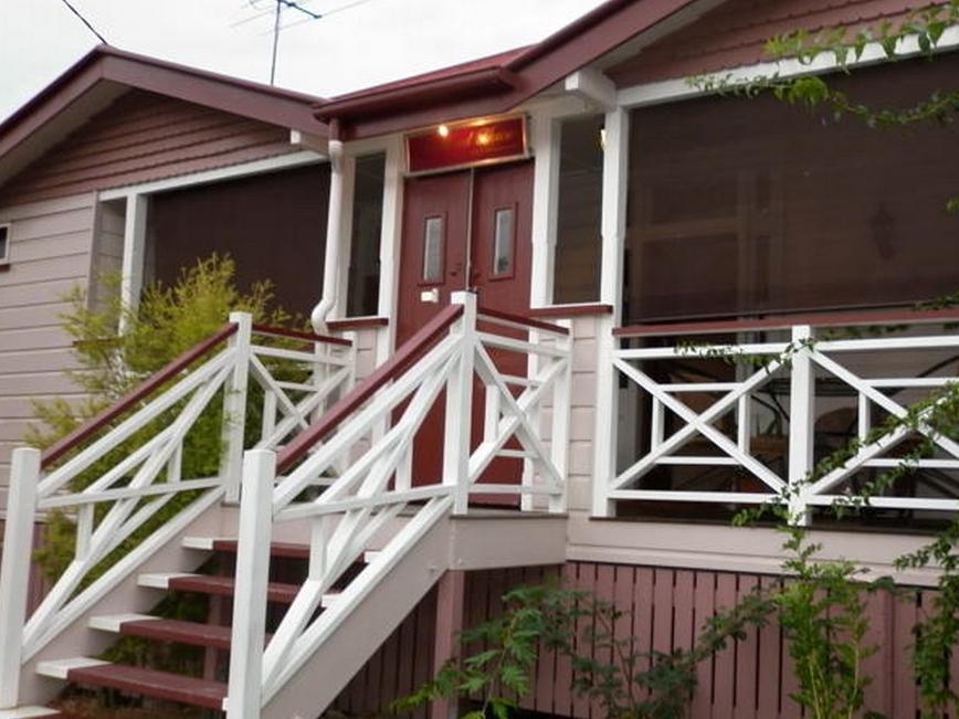99 Kirkland Bed & Breakfast Brisbane Exterior photo