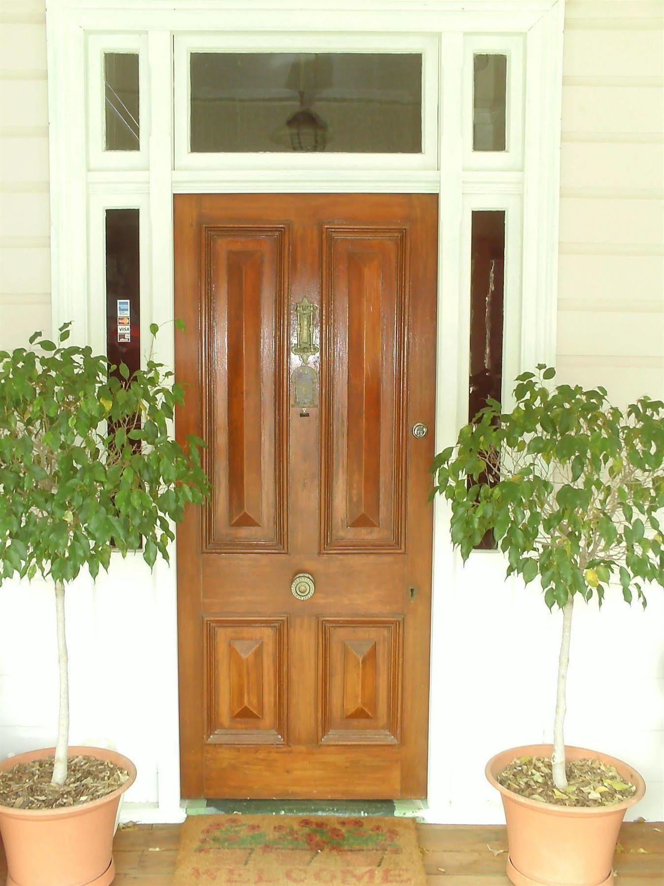 99 Kirkland Bed & Breakfast Brisbane Exterior photo
